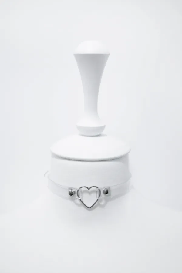 Чокер с сердечком (винил)