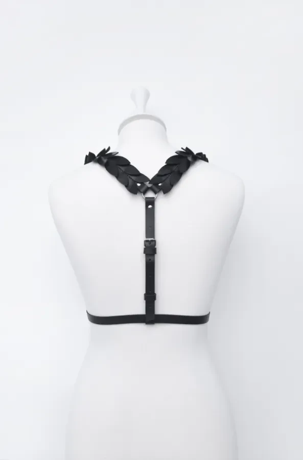 Портупея с листочками 