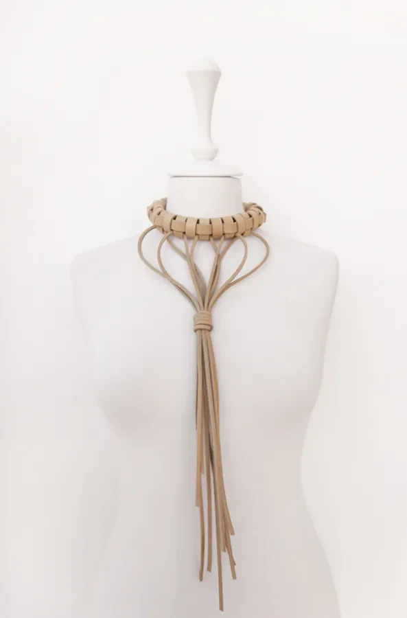 Колье-чокер FL (бежевое)